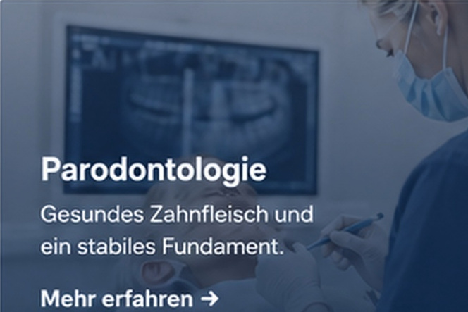 Röntgenbild während einer zahnärztlichen Besprechung – Parodontologie